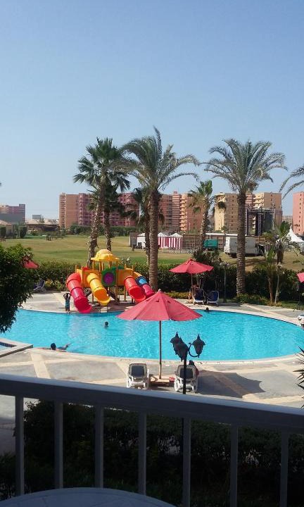 Marina El Alamein Apartment | استديو للايجار بورتو جولف مارينا علي الاكوا يكفي 4 افراد