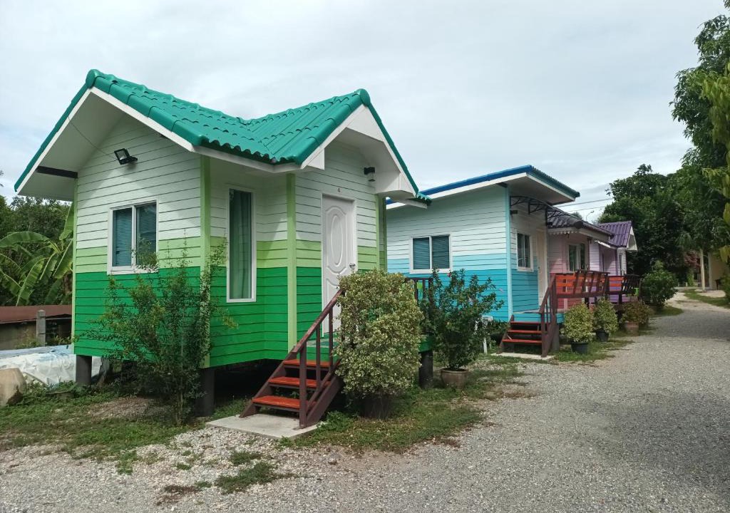Kanchanaburi House | ชายเขาโฮมสเตย์