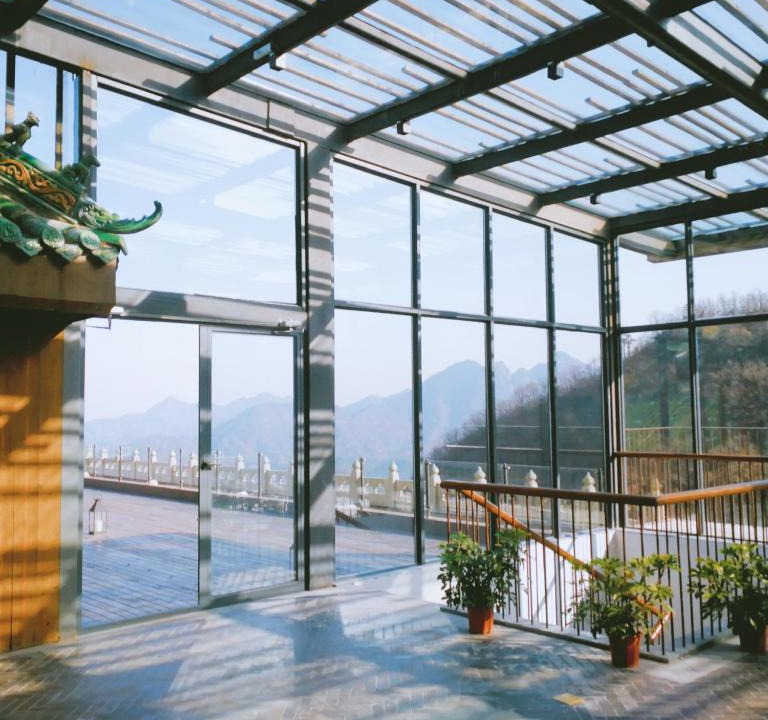 Shiyan Hotel | 武当山太和紫隐酒店