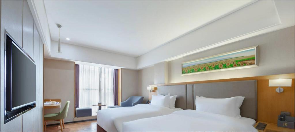 Wuling District Hotel | 花之筑酒店常德步行街店