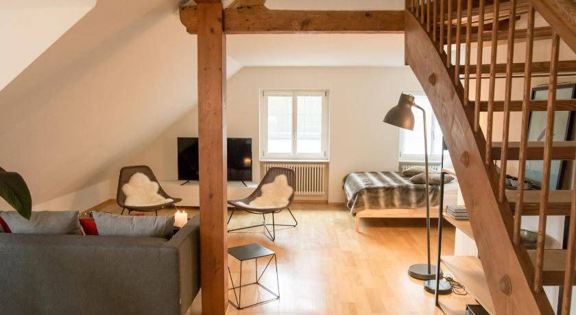 Zug Apartment | 105 m² Apartment ∙ 2 bedrooms ∙ 127 guests