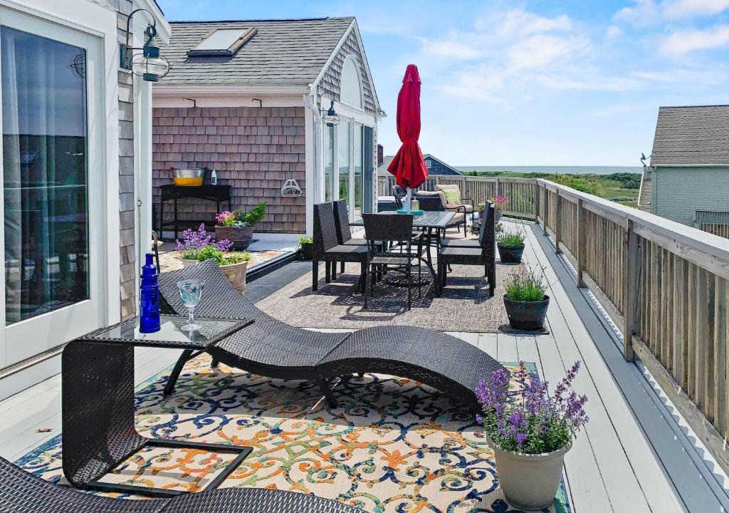 South Harwich House | 19 Bob White Lane South Harwich Cape Cod - Summer Wind