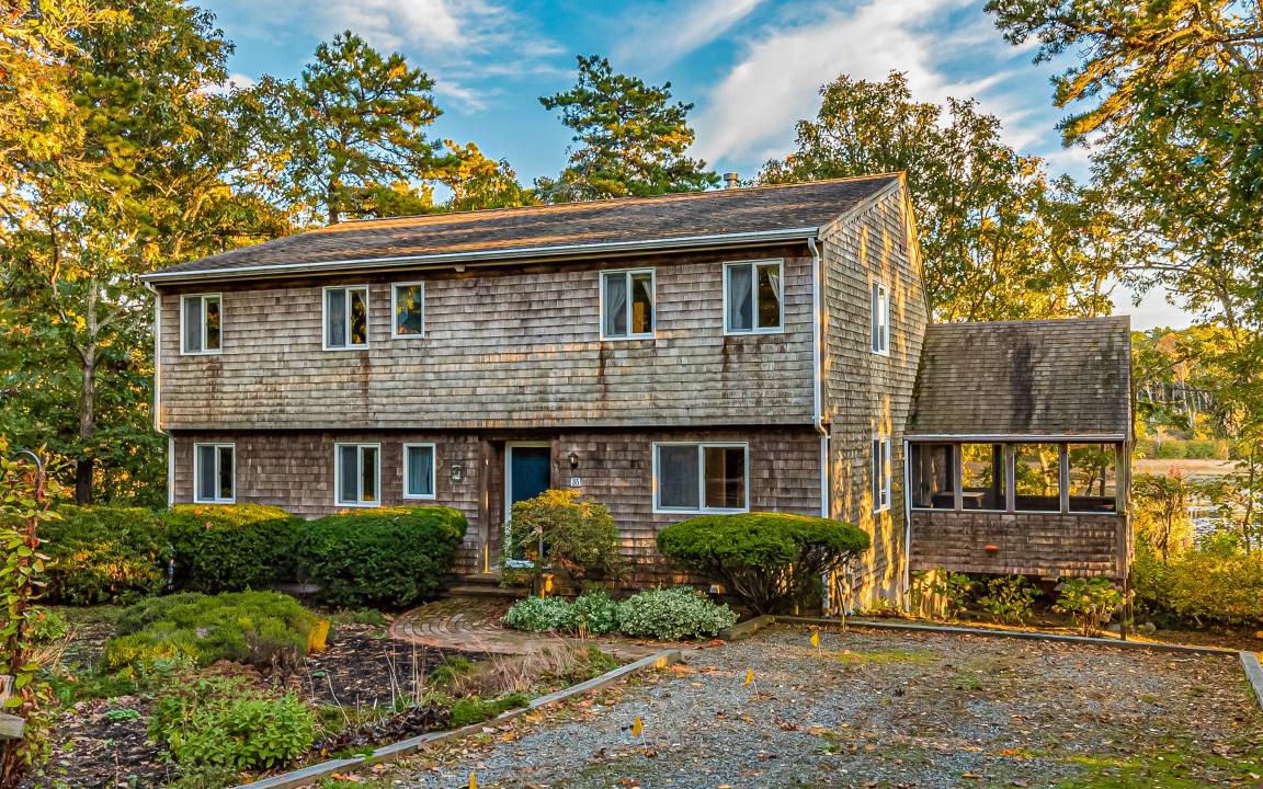 South Chatham House | 202 m² House ∙ 3 bedrooms ∙ 10 guests