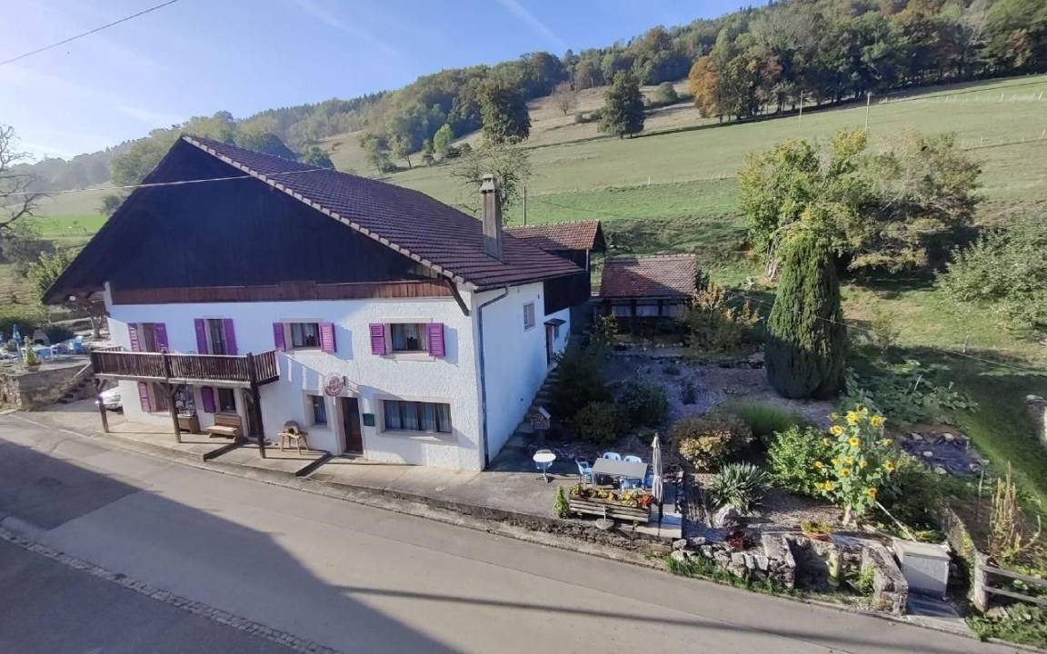 Clos du Doubs House | 250 m² House ∙ 6 bedrooms ∙ 25 guests