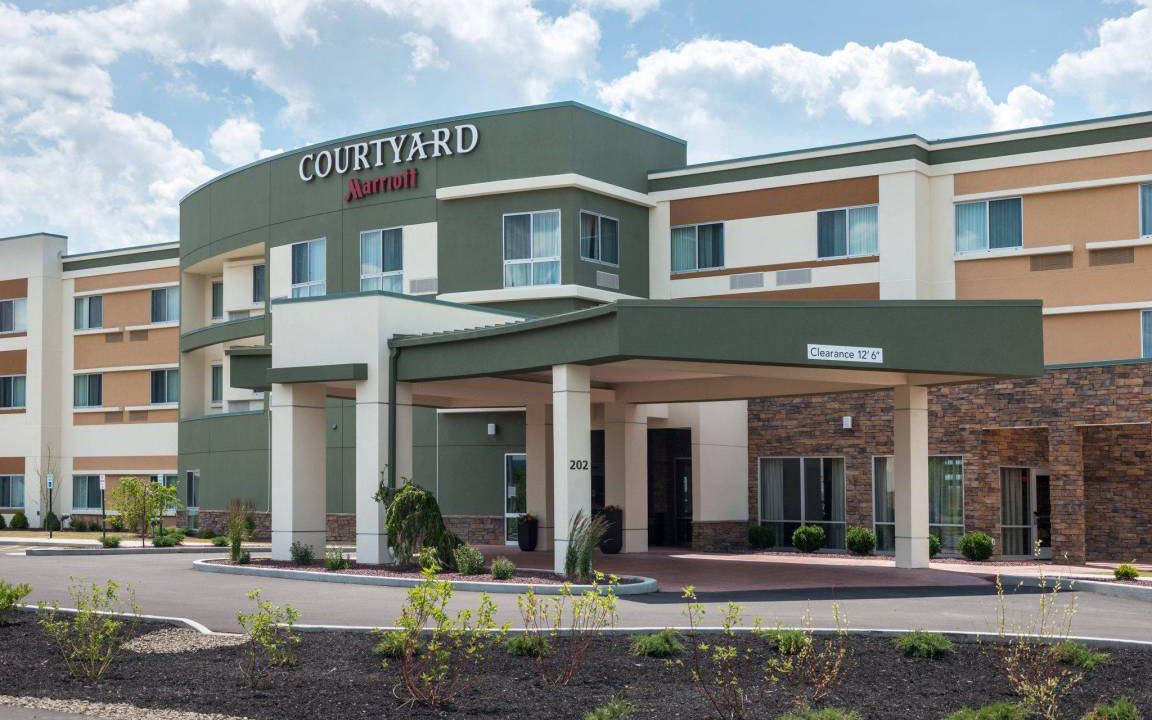 Big Flats Airport Hotel | 39 m² Hotel ∙ 127 guests