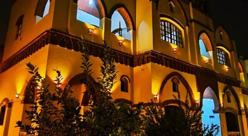 Luxor Apartment | 70 m² Apartment ∙ 2 guests