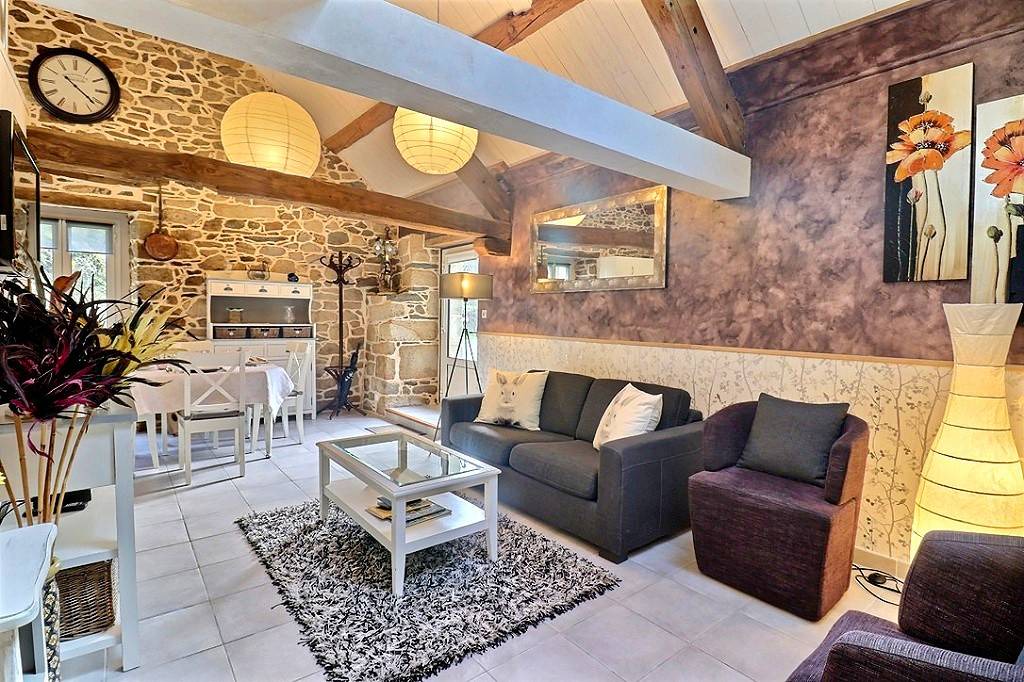 Peaule House | 72 m² Gîte ∙ 2 bedrooms ∙ 4 guests