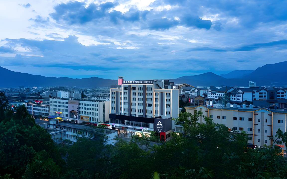 Gucheng Hotel | 80 m² Hotel ∙ 2 guests