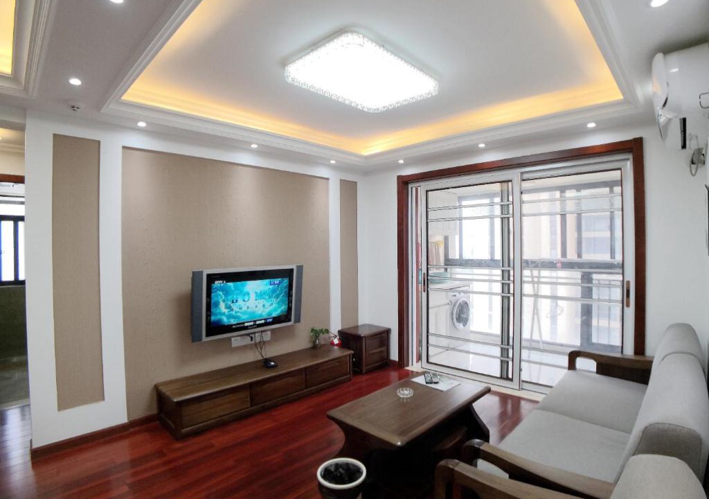 Kunshan Apartment | 98m2高品质景观家庭套亲子房三室二厅 花桥国际博览中心 华东康桥国际学校