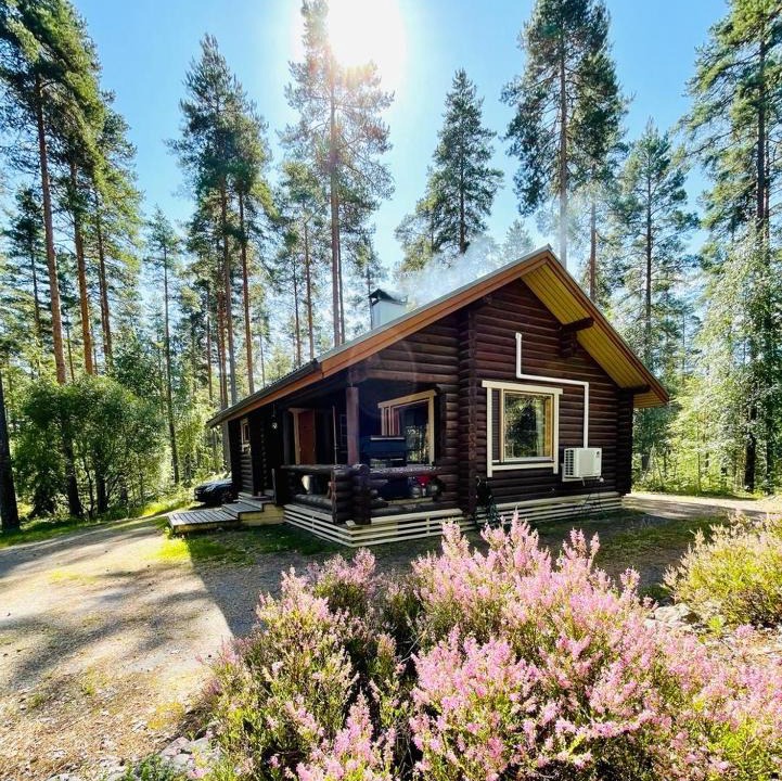 Tammela Ski Chalet | A Unique cottage with sauna in a pine forest