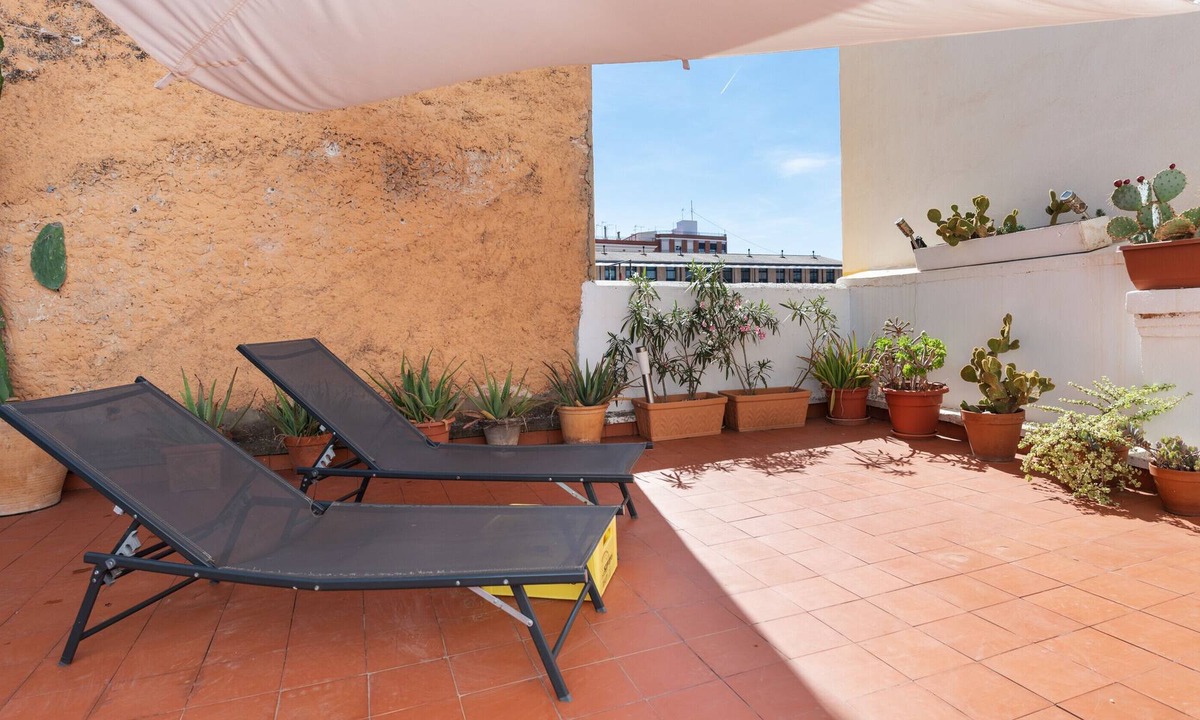 Catarroja Apartment | Apartment '1 Dormitorio Terraza' with Private Terrace, Wi-Fi and Air Conditioning