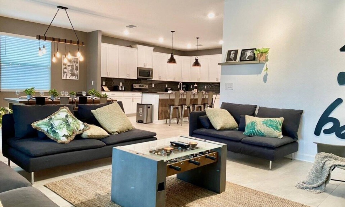 Bay Lake House | Beautiful 6 Bedroom 5 Bath Pool Home 214