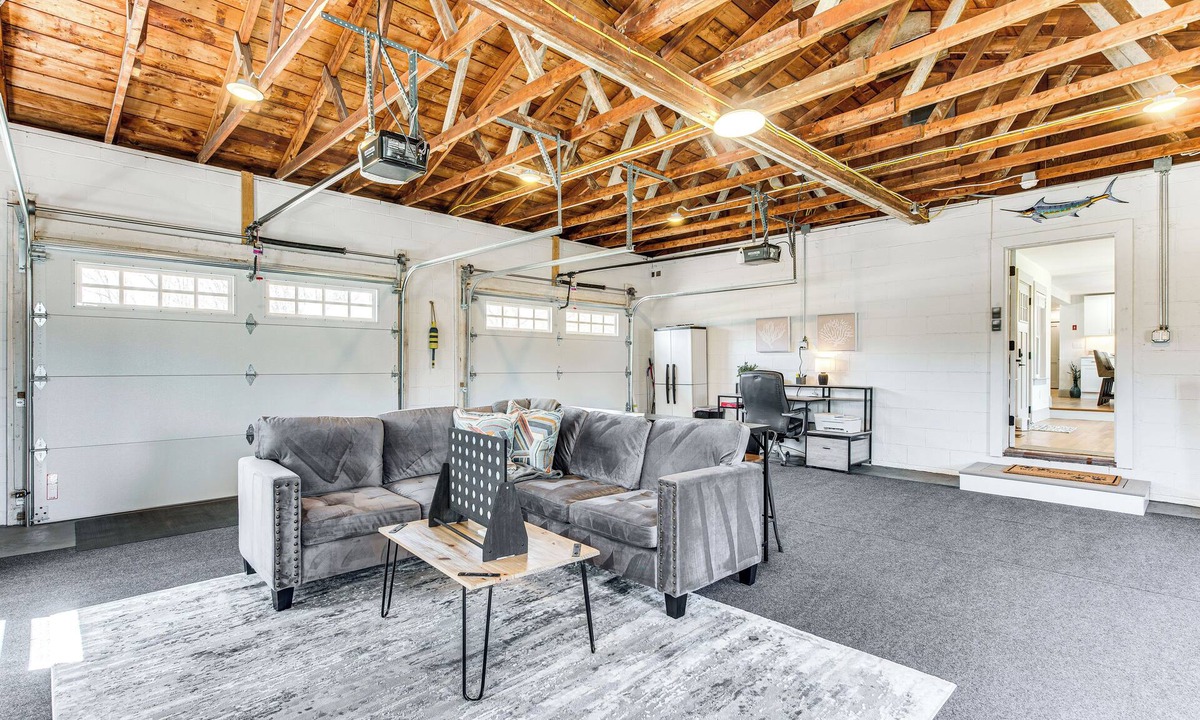 South Eliot House | Beautiful Eliot Retreat w/Fire Pit & Game Room!