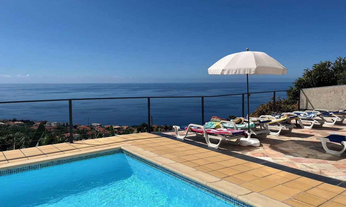 Arco da Calheta Villa | Beautiful mountain & sea view, on-site massage service, private pool, games room