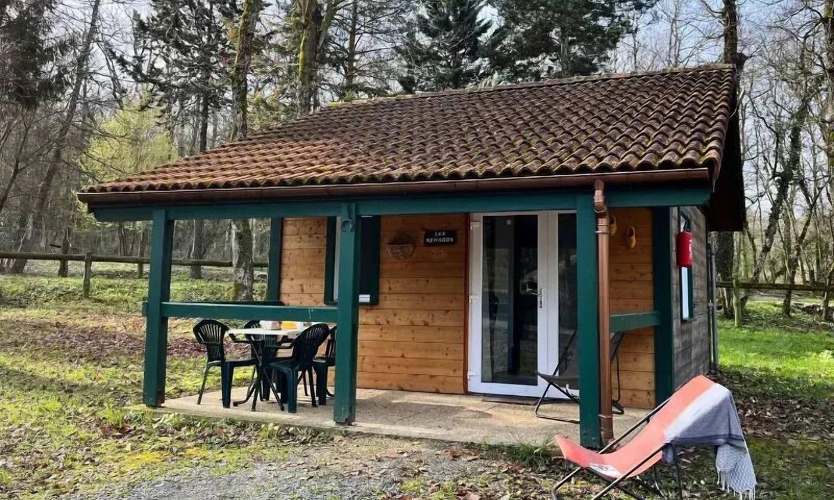 Messery Ski Chalet | Camping maeva Escapades Relais du Léman * - Cozy Small 2 Room Chalet 4 People + TV