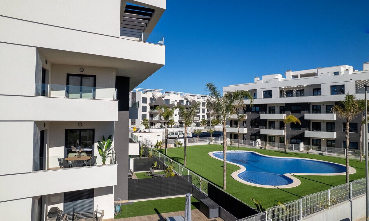 Orihuela Costa Apartment | Casa Hermano - Stylish apartment in Villamartín.