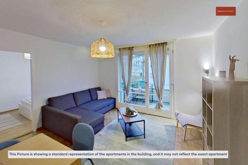 Seebach Apartment | Charming 3BR Retreat, Direct Trams to City