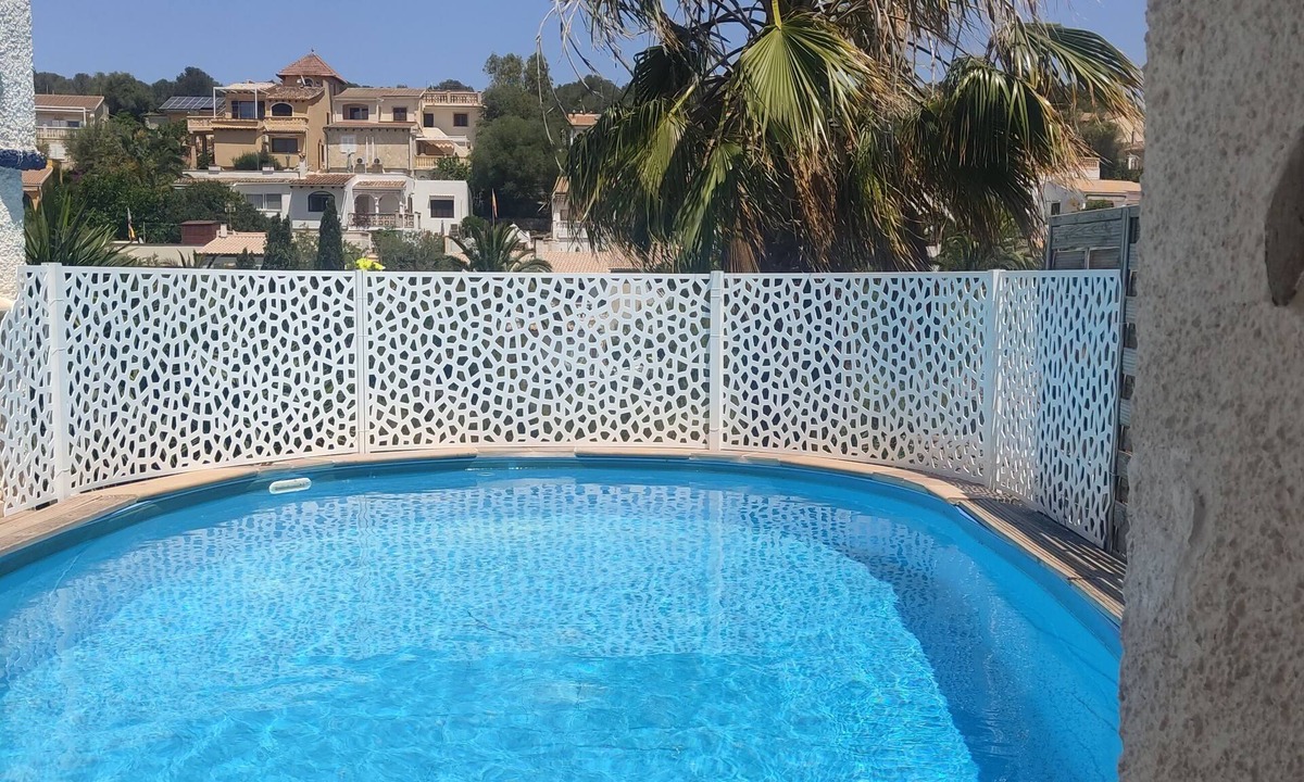 Cala Romantica Villa | Charming Majorcan villa with private pool, 100m from the beach.