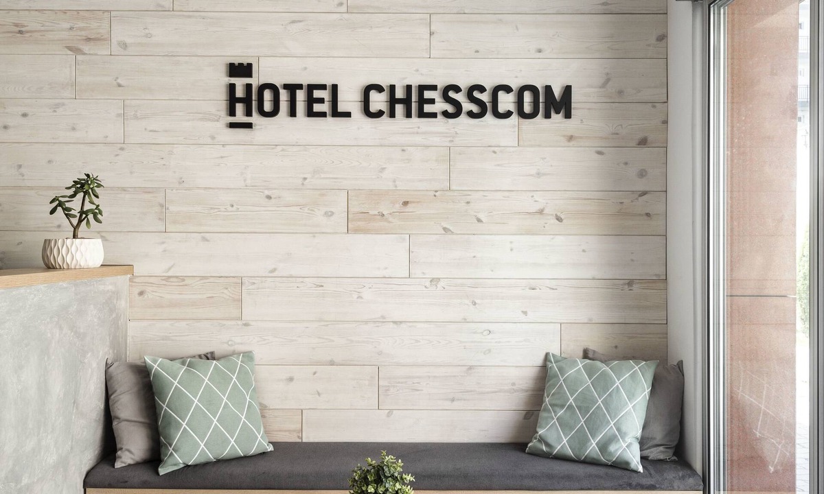 Kispest Hotel | Chesscom Hotel