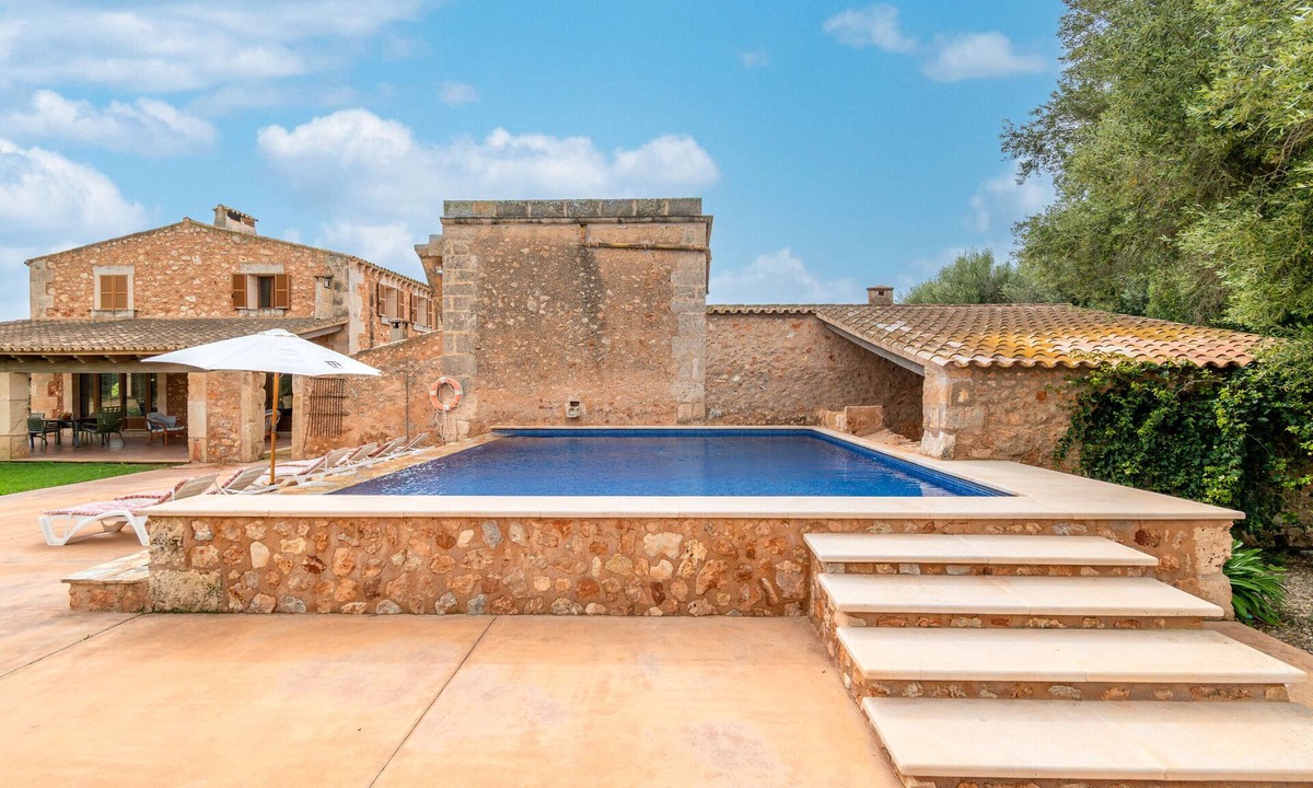 Campos Villa | Country House 'Can Mayol' with Mountain View, Wi-Fi and Air Conditioning