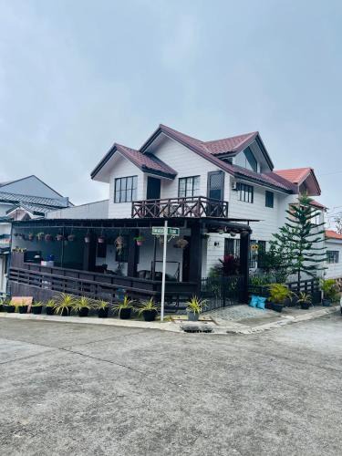 Alfonso House | D’Waldz Villa Tagaytay