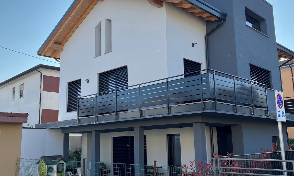 Dalmine House | Darcellas House - New Full Electric three-room apartment on the ground floor