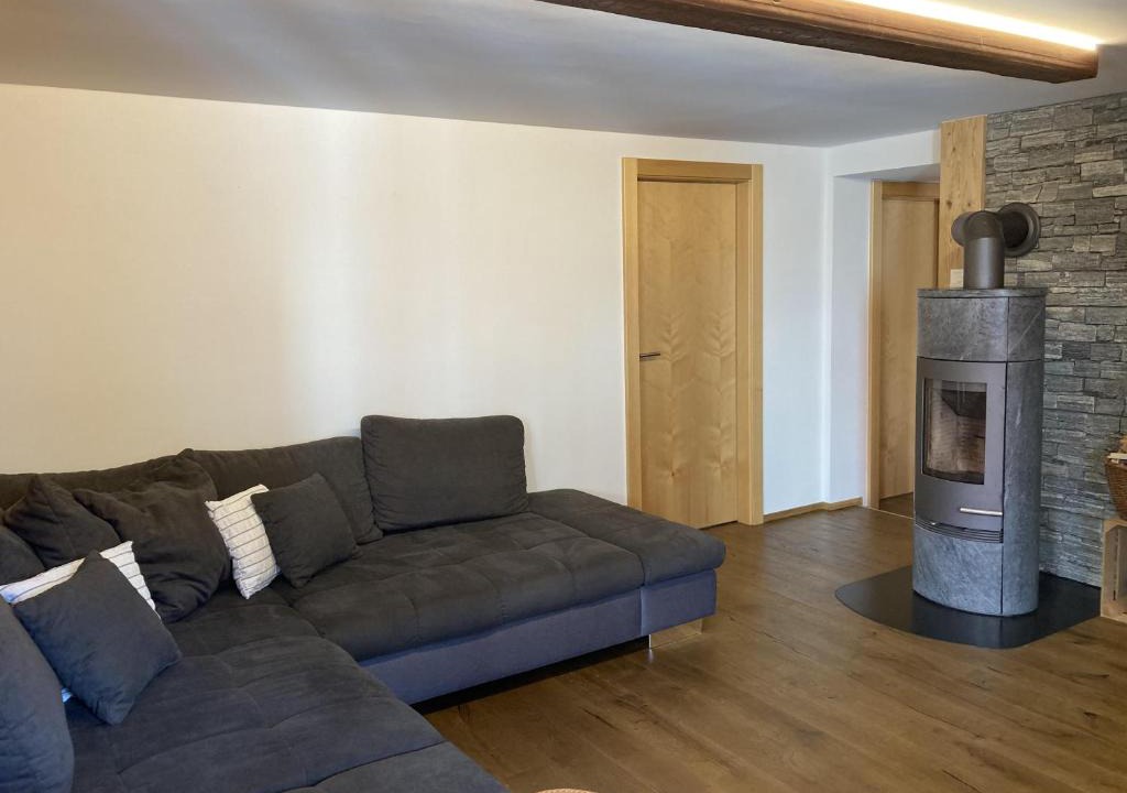 Ried-Brig Apartment | Ferienwohnung Dorfbrunnu