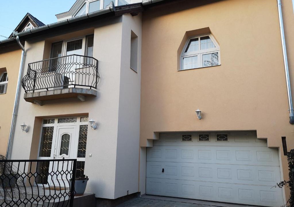 Zalaegerszeg Apartment | Hotello Apartmanház és Panzió