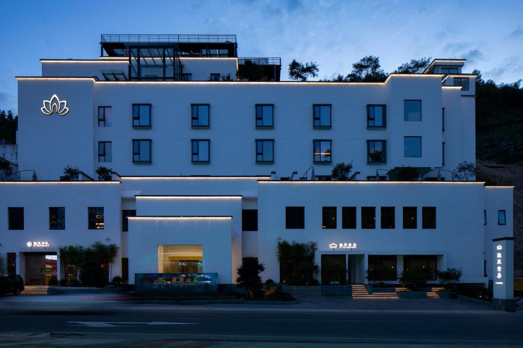 Tangkou Town Hotel | Huangshan Lotus Villa