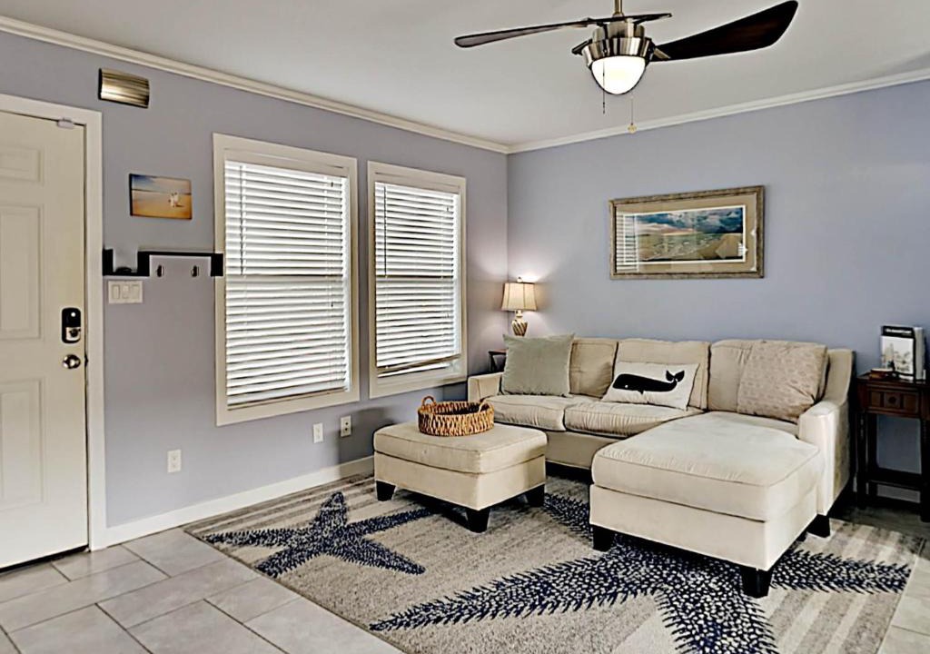 Fort Walton Beach Apartment | Island Gardens #103
