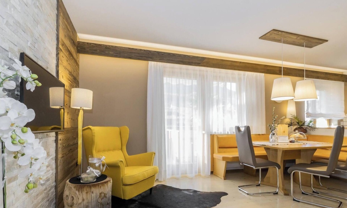 St. Pauls Apartment | Holiday Apartment "Apartment Wieser 2" with Mountain View, Heated Pool & Wi-Fi