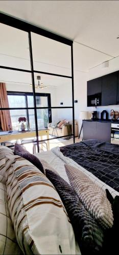 Tampere Apartment | Modern apartment near Tampereen Messukeskus, with own private and free parking