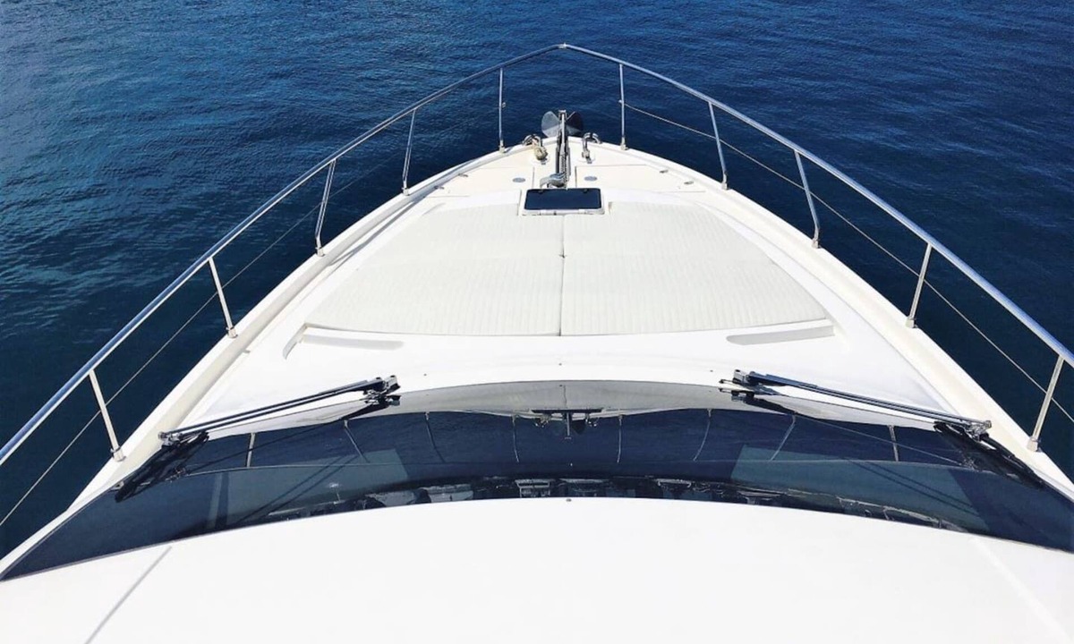 Mykonos Town Boat Rental | Mykonos yacht - Yacht in Mykonos - Ferretti 55 by Fantasia Villas