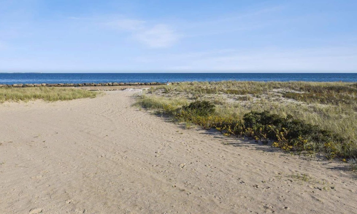 West Harwich Condo | Nantucket Sound Waterview | 2 Bed, 2 Bath