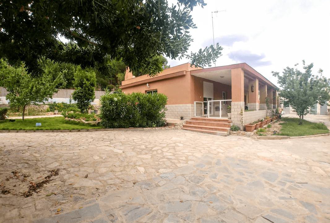 Lliria Resort | Private room ∙ 2 guests