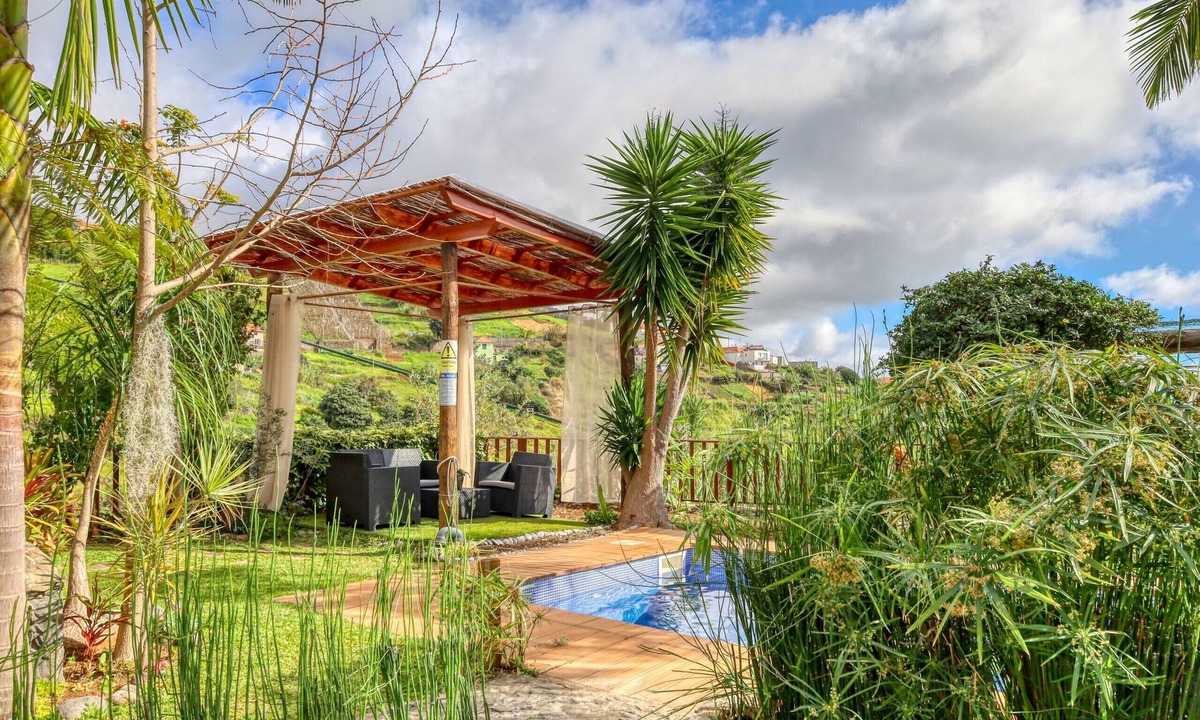 Calheta Villa | Ricardo House, a Home in Madeira