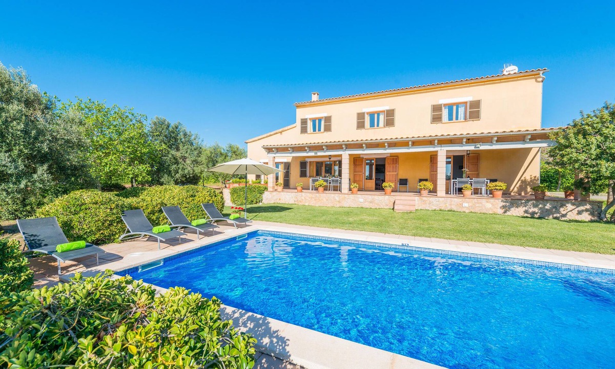 Manacor Villa | SA CONCA - Villa with private pool in Porto Cristo. Free WiFi
