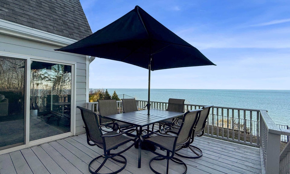 Wading River House | Scenic Gem: Waterfront View, Beach Access