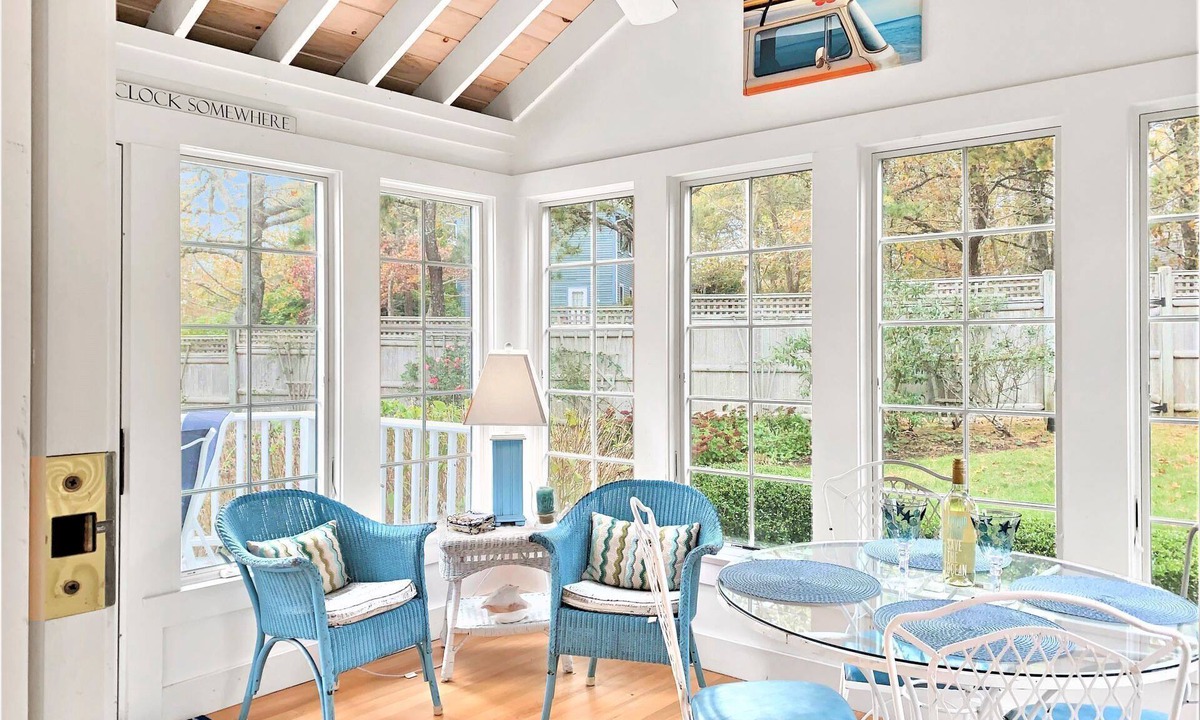South Chatham House | Sea Glass Cottage Near Nantucket Sound Beaches