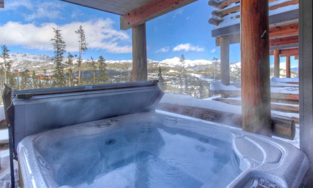 Saddle Ridge House | Ski-in/out 4BR Luxury Saddle Ridge Townhome in Moonlight Basin, Hot Tub, Views