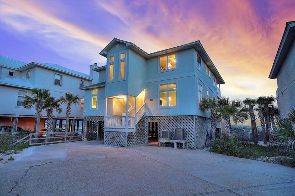 Gulf Trace House | Storks Nest by Five Star Properties