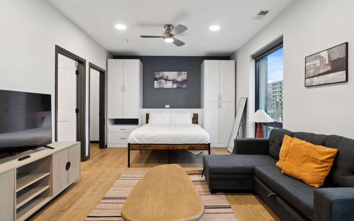 Lockerbie Square Apartment | Studio flat ∙ 3 guests