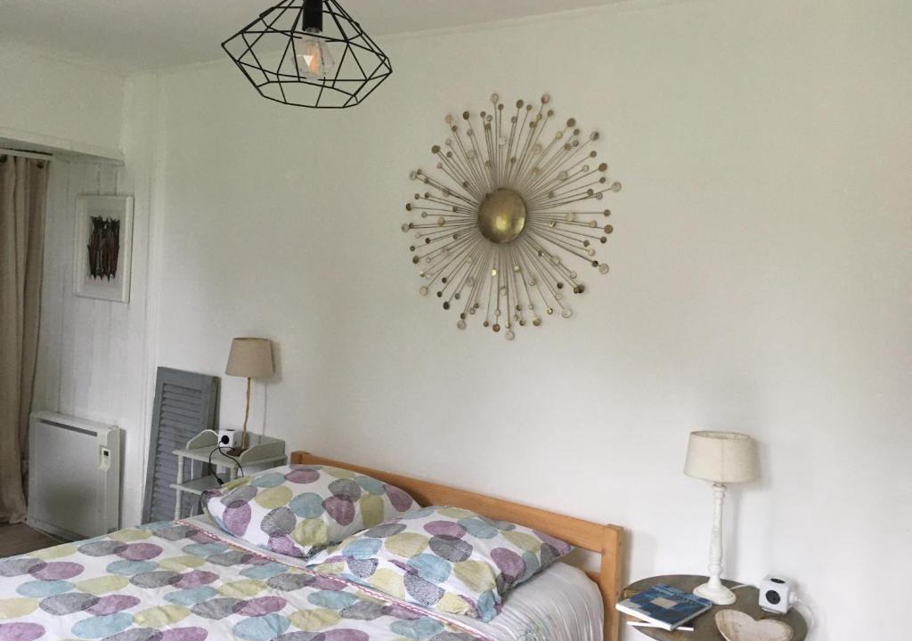 Perros-Guirec House | Studio Vue Mer - Idéal Voyageur Solo, à Vélo, à Pied