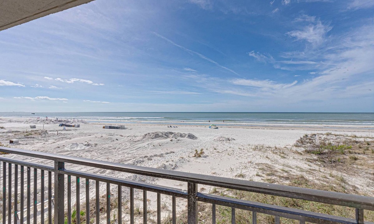 Belle Vista Condo | TRUE GULF FRONT CONDO 100% DIRECT BEACH/GULF VIEWS VISTAS 301 New Everything