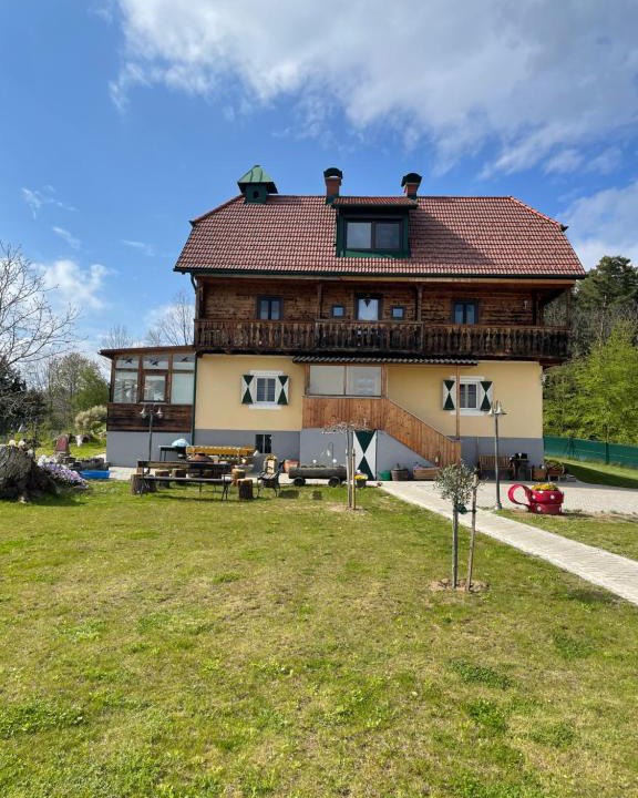 Graz Apartment | Uriges Bauernhaus mit Blick auf Graz