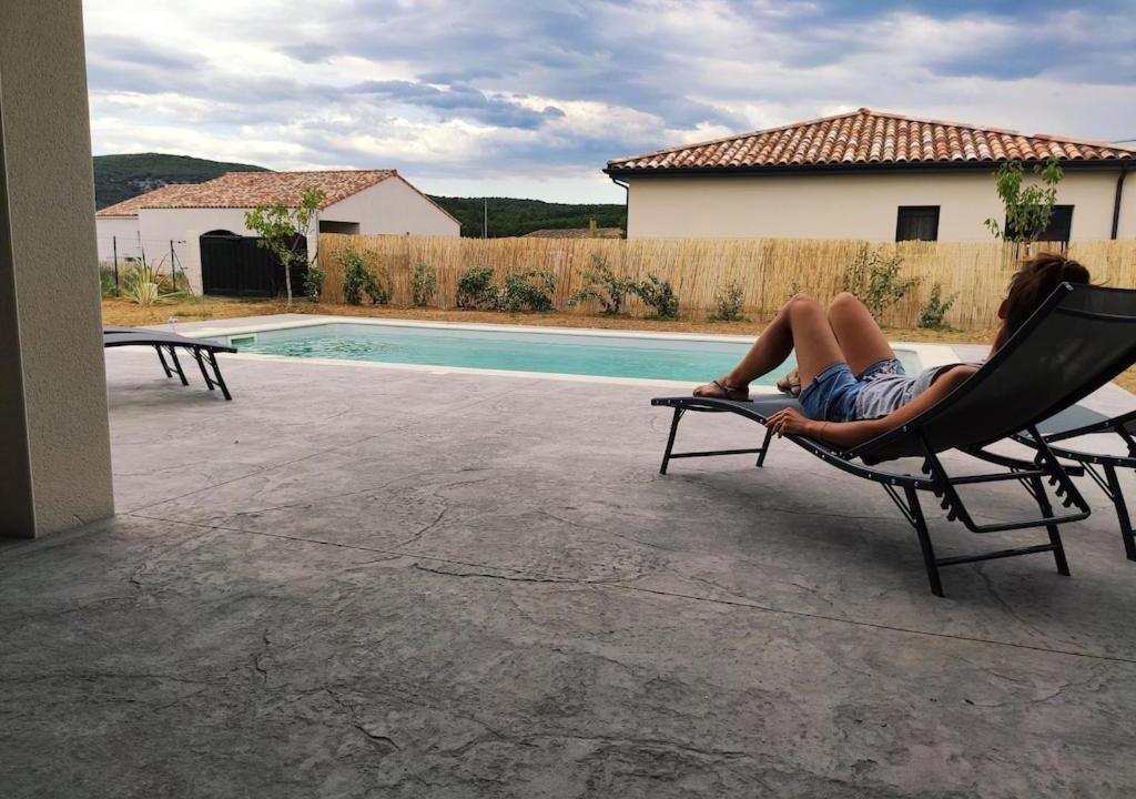 Vallon-Pont-d'Arc House | Villa Neuve avec Piscine privée Vallon pont d'Arc - 2 chambres - 6personnes - cocon