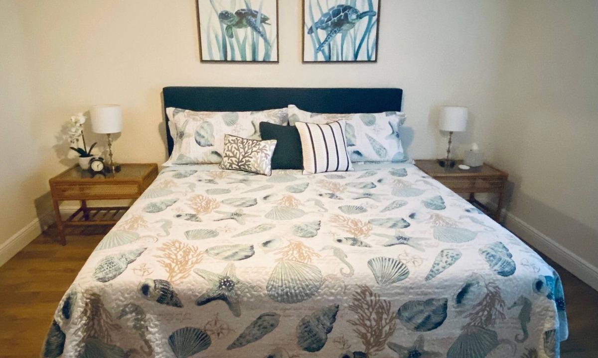 Cocoa Isles House | Walk to the beach! Comfortable 3-bedroom house in amazing Cocoa Beach sleeps 6.