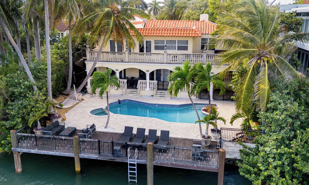 North Bay Village House | Waterfront Miami Beach Mansion, Grill, Private Pool, Guest House, Gated