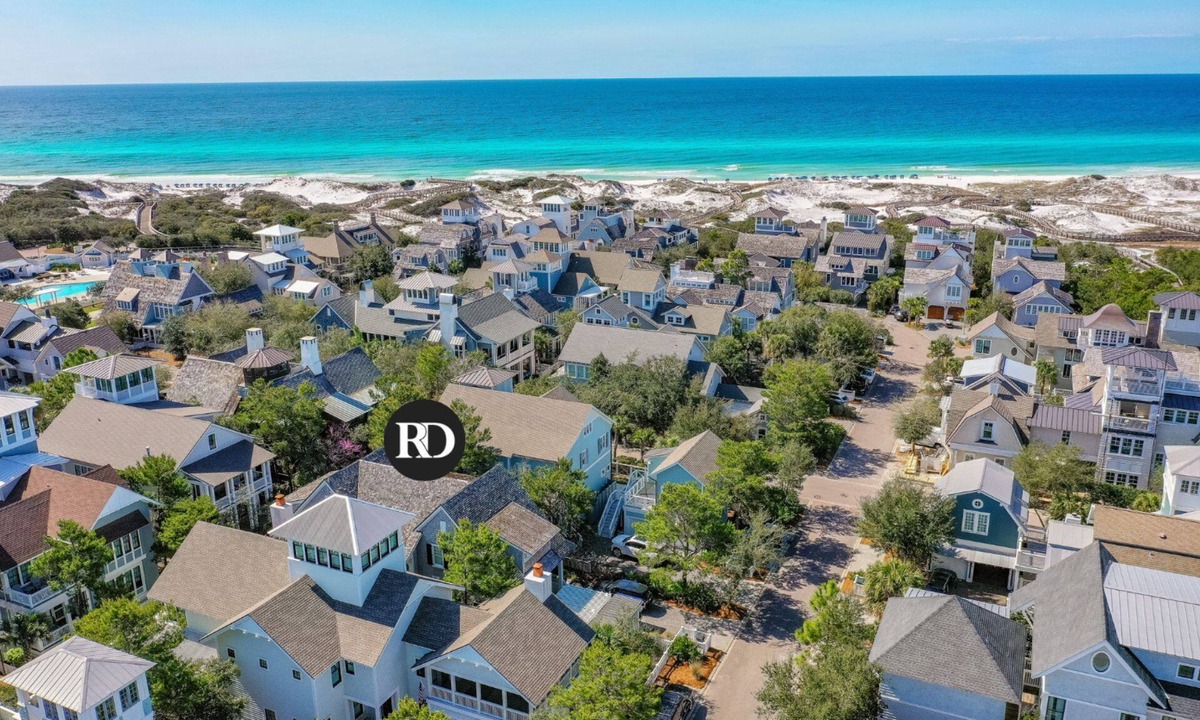 WaterSound Beach House | WaterSound Beach +Community Pool- Barefoot at the Beach by Royal Destinations