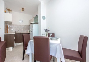 1 bedroom amazing apartment in Smrika